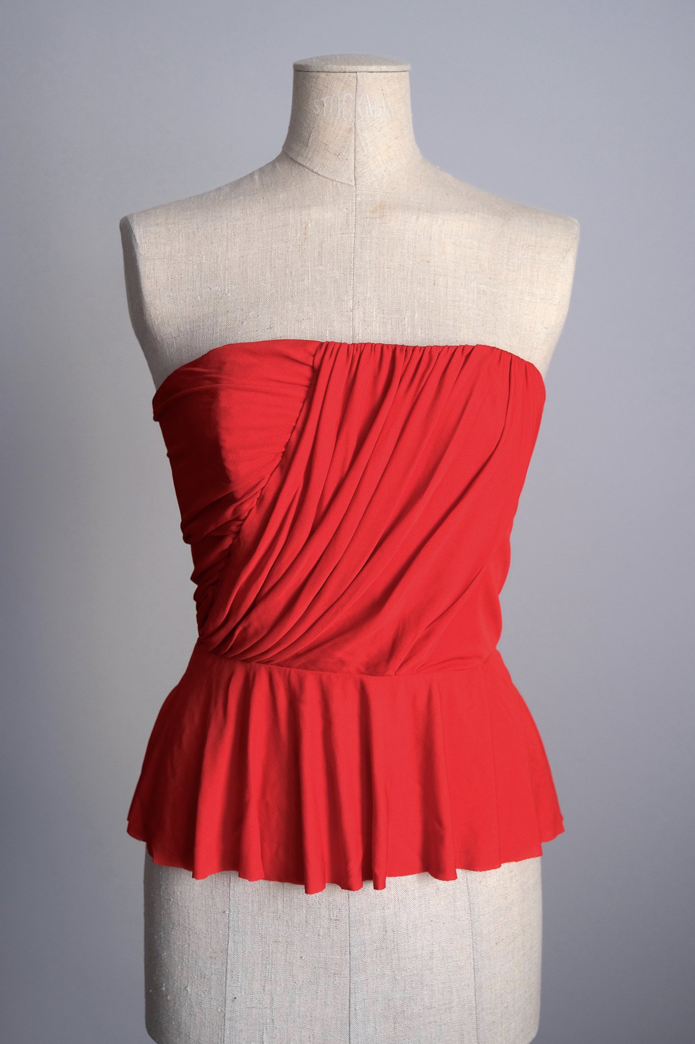 peplum bustier