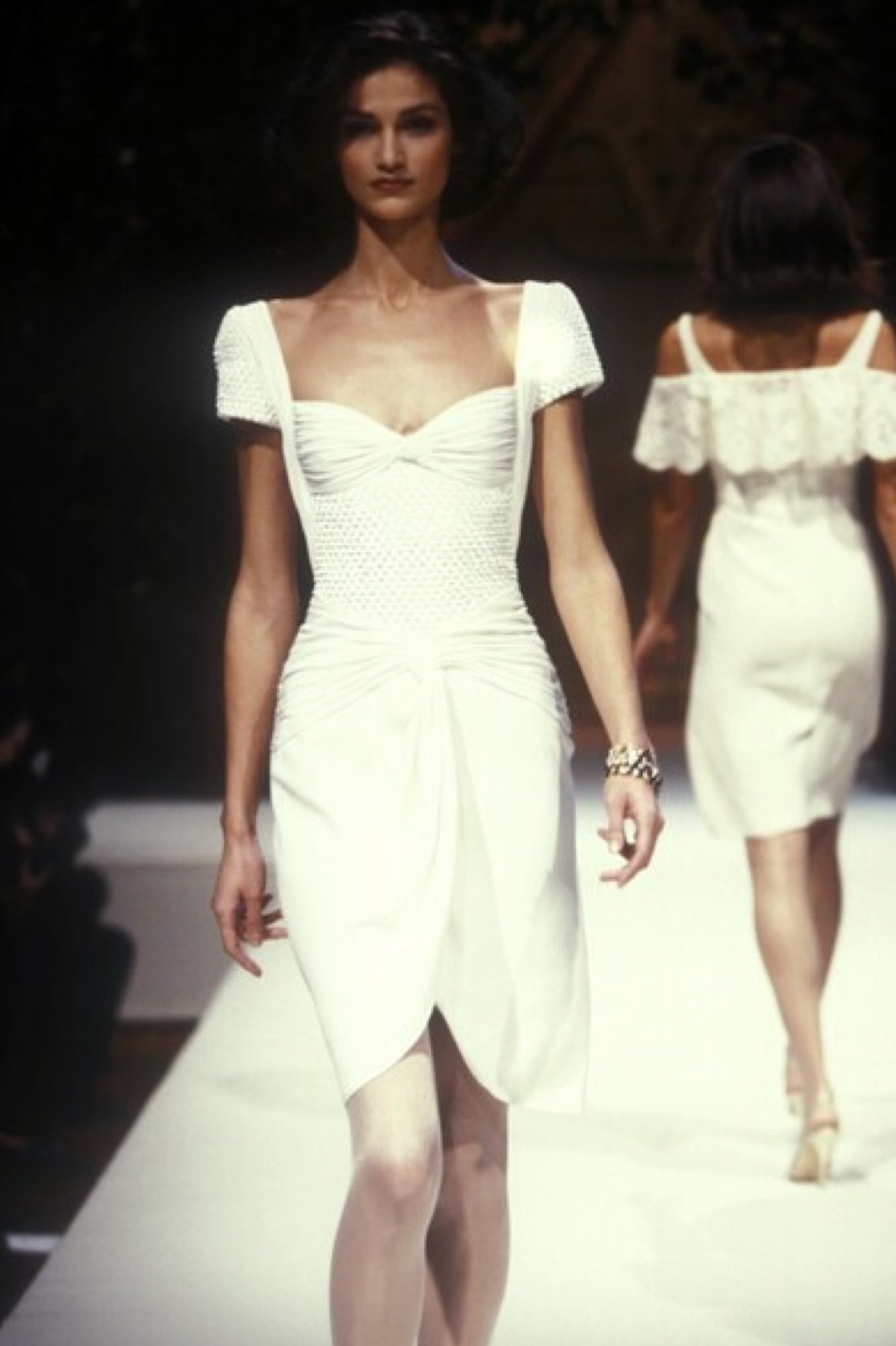 EMERIEU-Valentino-Haute-Couture-spring-summer-1995-ecru-mid-length-dress-runway-reference