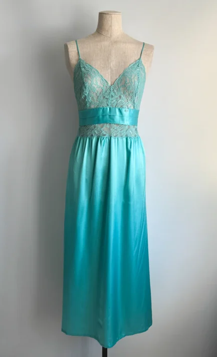 CHRISTIAN DIOR 1980’s Turquoise Satin Negligee (M)
