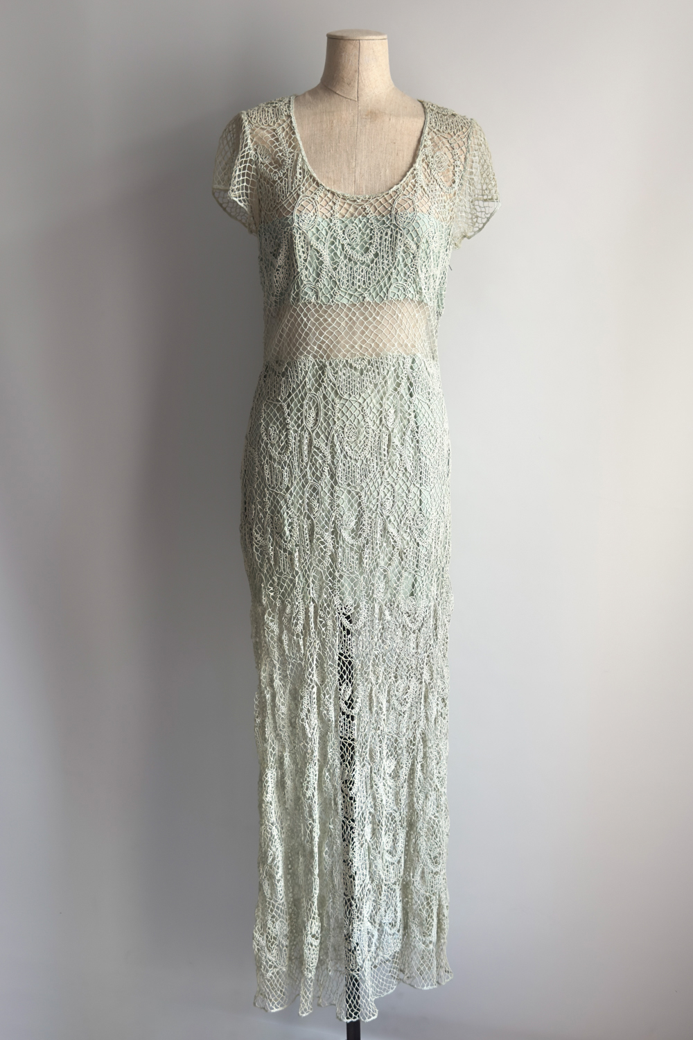 EMERIEU-Chloé-by-Karl-Lagerfeld-SS-1994-vintage-blue-green-light-mint-color-fishet-maxi-dress-1