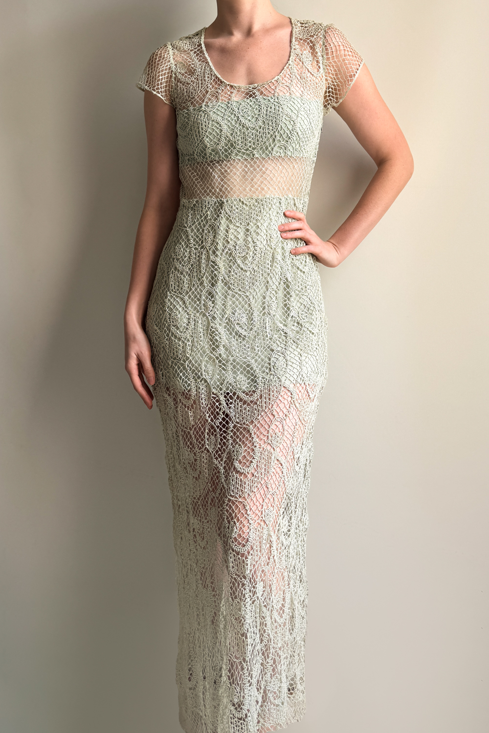 EMERIEU-Chloé-by-Karl-Lagerfeld-SS-1994-vintage-blue-green-light-mint-color-fishet-maxi-dress-model