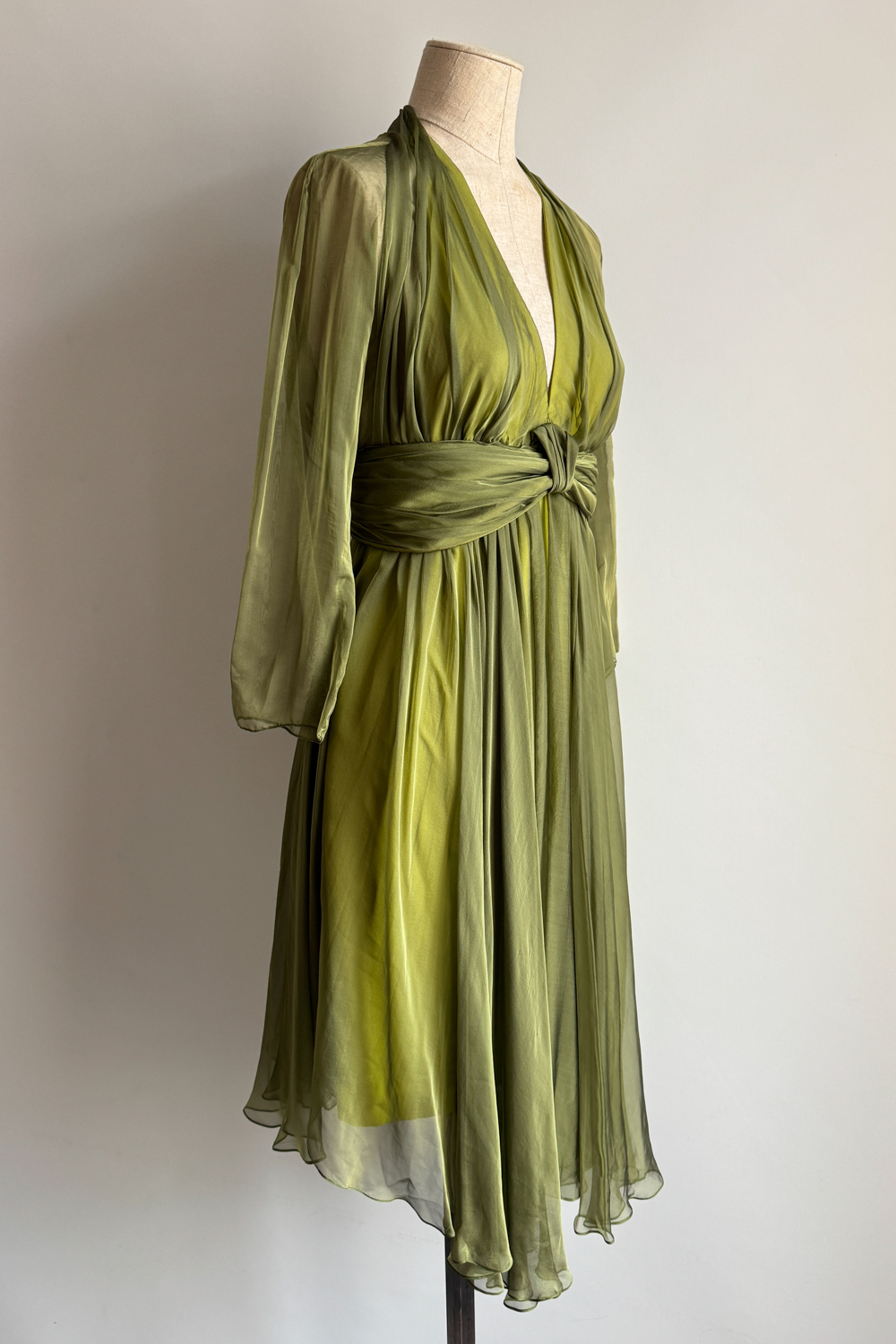 EMERIEU-Chloé-by-Martine-Sitbon-SS-1992-vintage-green-silk-midi-dress-2