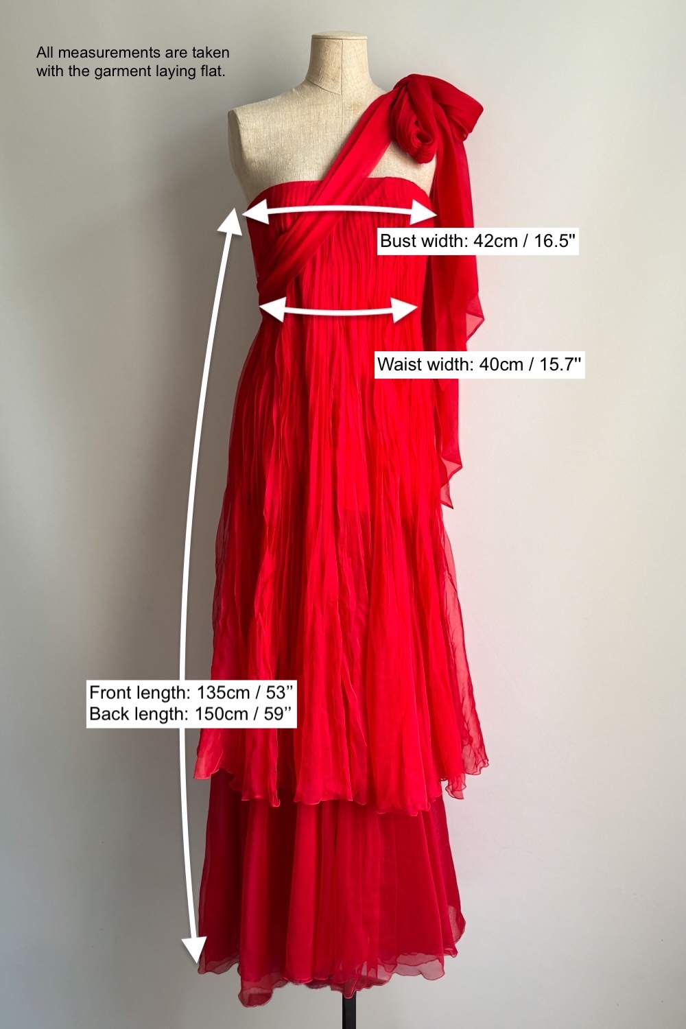 EMERIEU-Valentino-SS-2007-red-pleated-gown-measurements