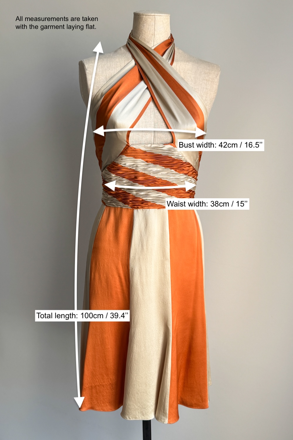 EMERIEU-Valentino-SS-2005-vintage-orange-beige-striped-silk-keyhole-crossed-neckline-midi-pleated-dress-measurements