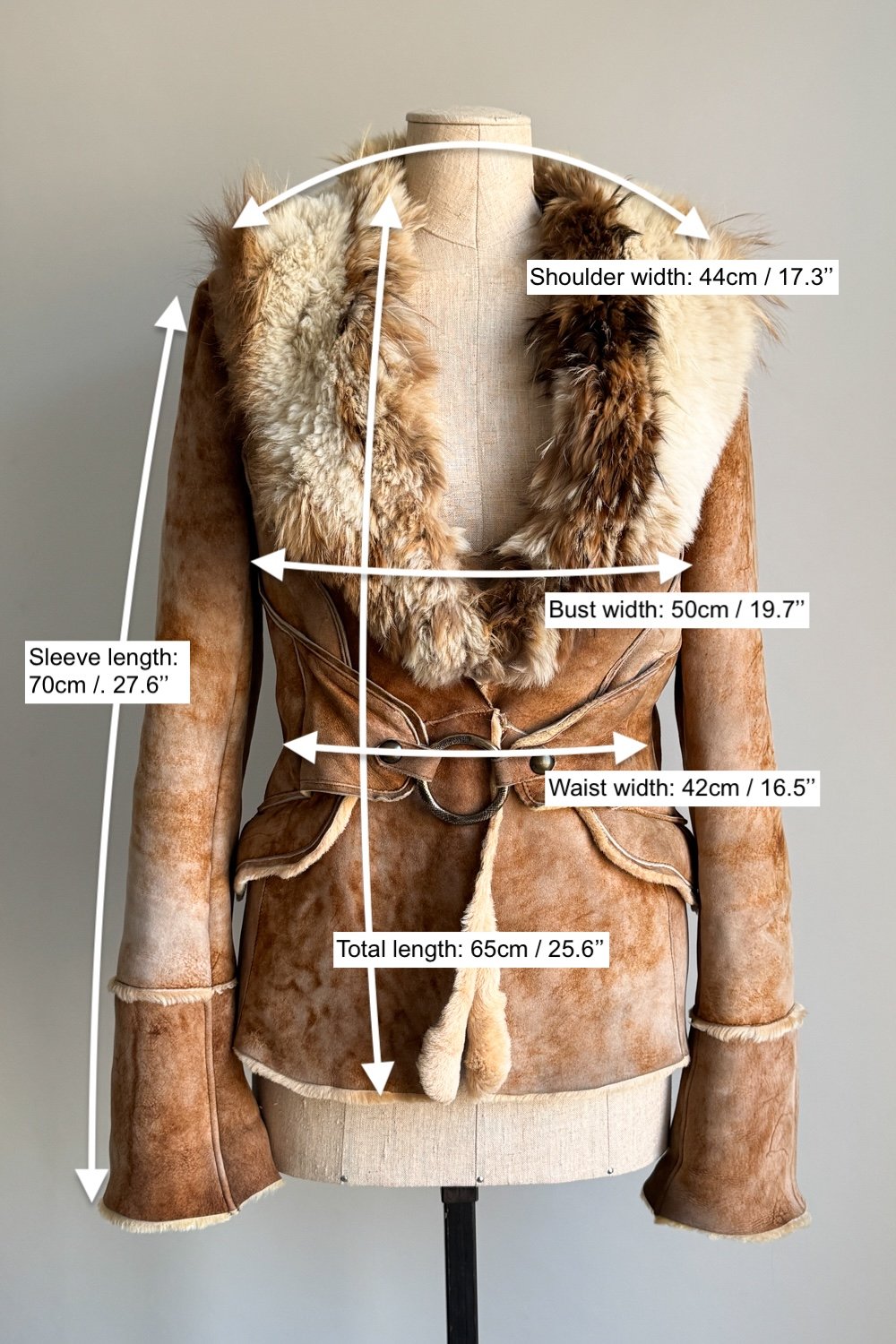 EMERIEU-Roberto-Cavalli-FW-2004-vintage-beige-camel-brown-fox-fur-leather-buckle-jacket-measurements