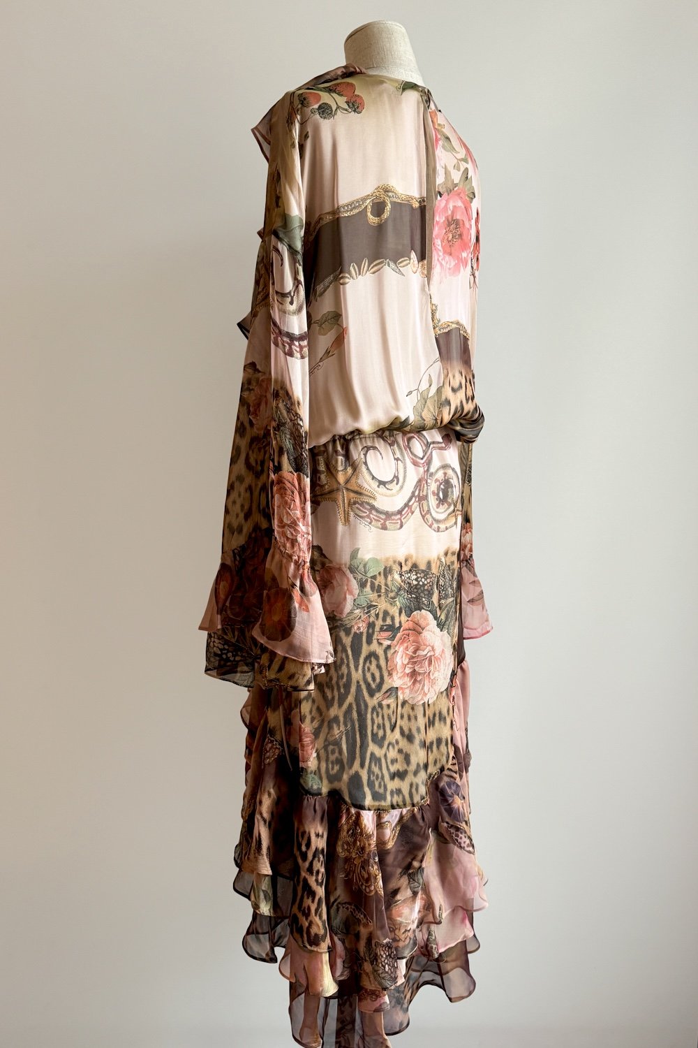 EMERIEU-Roberto-Cavalli-SS-2002-vintage-brown-lace-up-printed-ruffle-dress-3