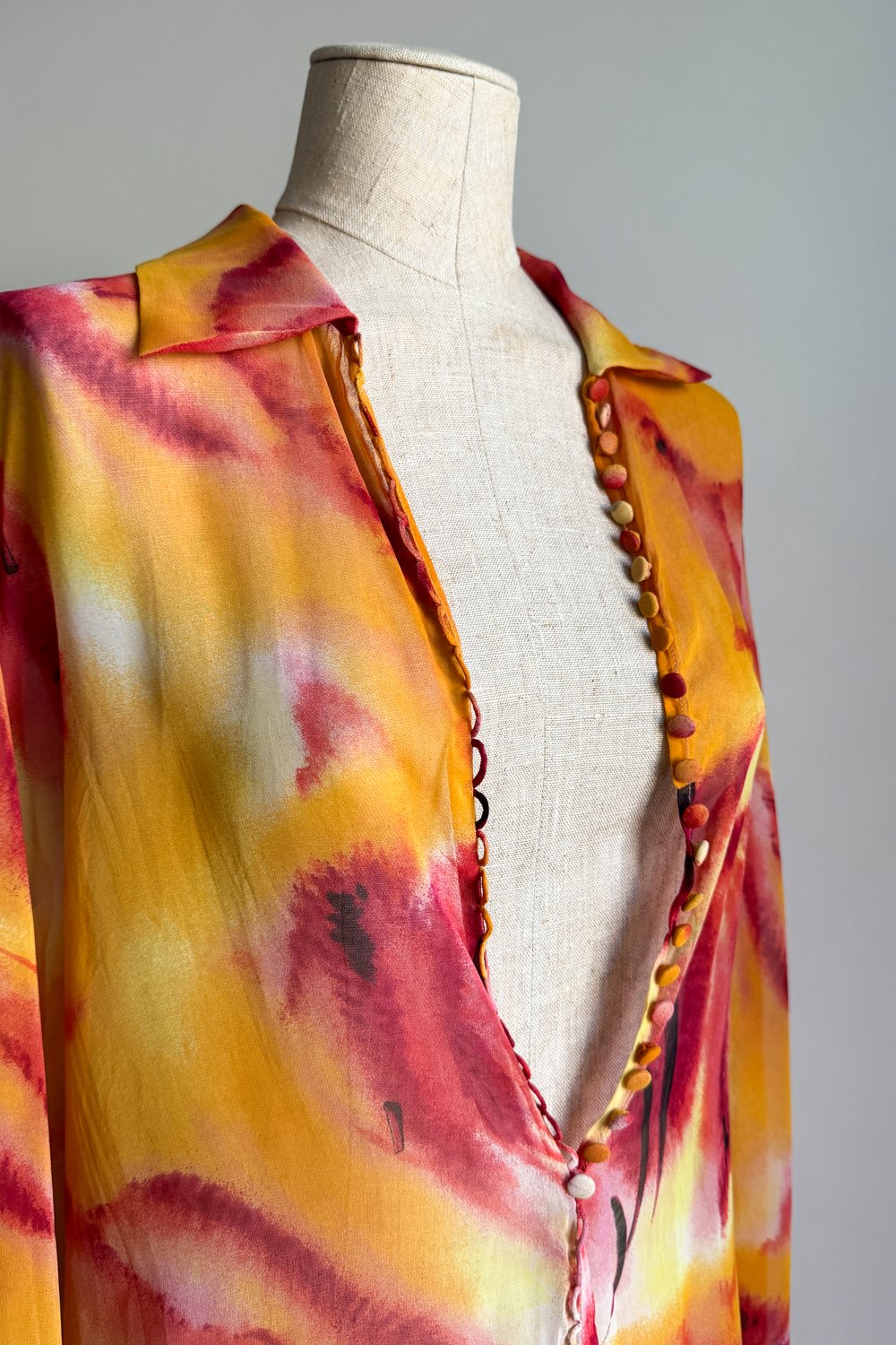 EMERIEU-Christian-Dior-by-John-Galliano-SS-2001-orange-red-printed-button-midi-dress-6