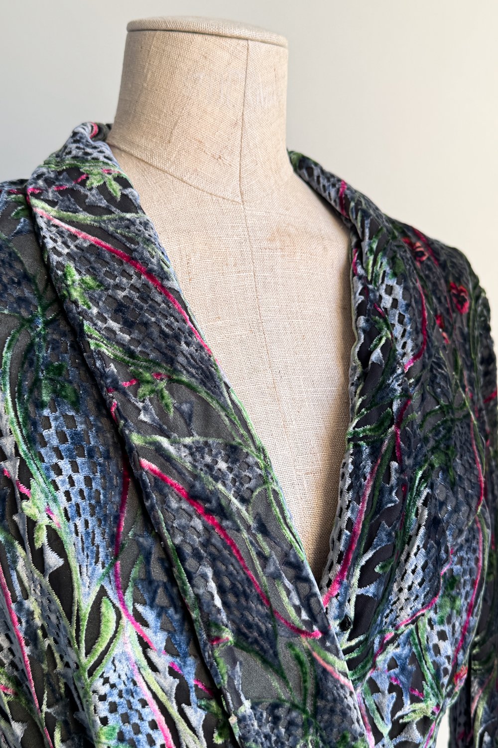 EMERIEU-Chloé-by-Stella-McCartney-FW-1998-vintage-velvet-floral-midi-long-sleeves-dress-8