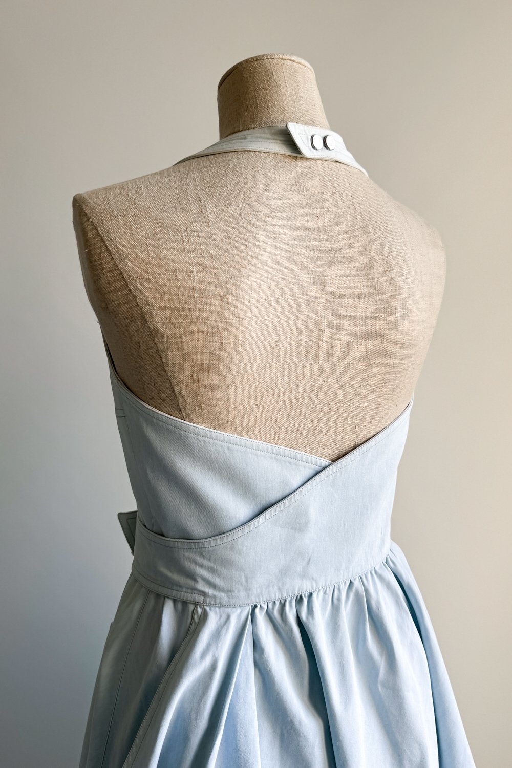 EMERIEU-Thierry-Mugler-SS-1990-vintage-light-blue-cotton-skater-belted-midi-summer-dress-8