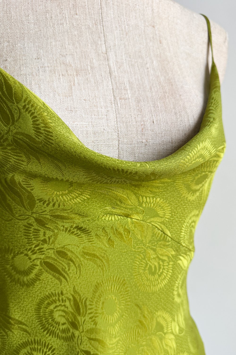 EMERIEU-christian-dior-by-john-galliano-SS-1998-vintage-chartreuse-green-silk-caraco-top-6
