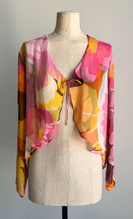 GUCCI 1999 Floral Multicolor Silk Chiffon Tie Blouse (M)