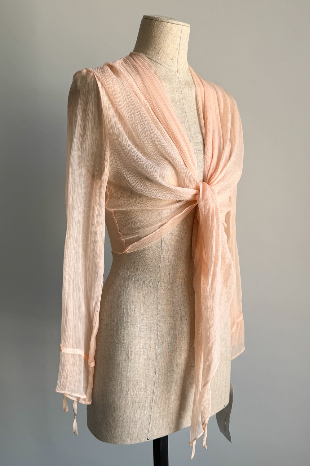 EMERIEU-Lolita-Lempicka-1990s-vintage-blush-pink-draped-tie-crop-long-sleeve-blouse-2