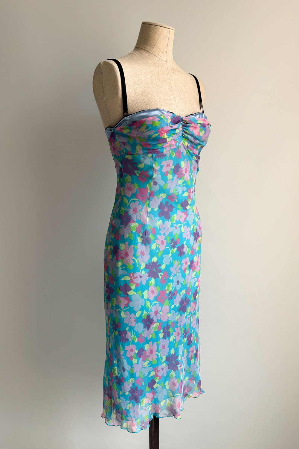 EMERIEU-D&G-Dolce-&-Gabbana-FW-2000-vintage-turquoise-floral-silk-chiffon-bustier-midi-dress-2
