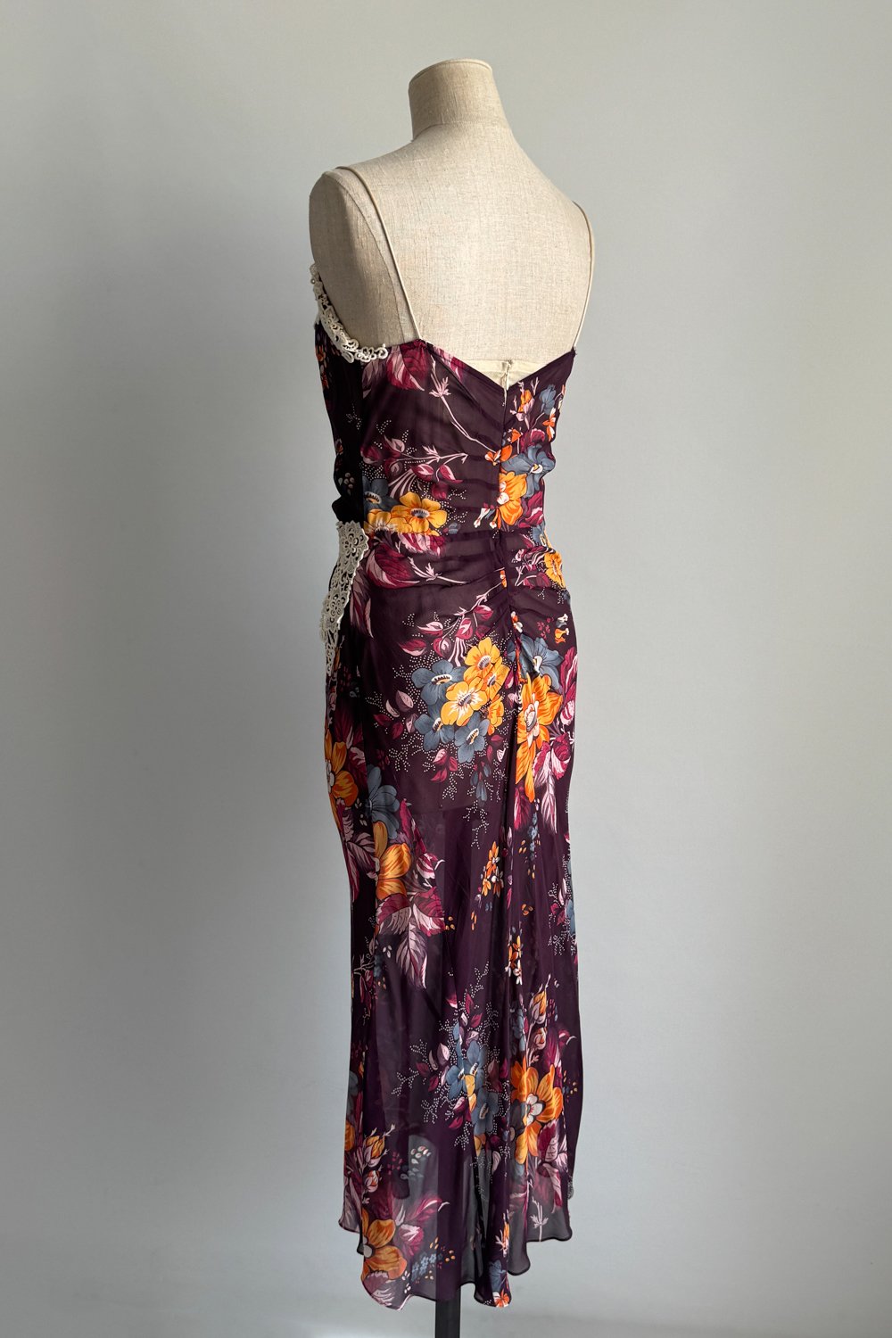 EMERIEU-D&G-Dolce-&-Gabbana-SS-2004-vintage-plum-floral-print-silk-chiffon-slip-dress-with-lace-trim-3