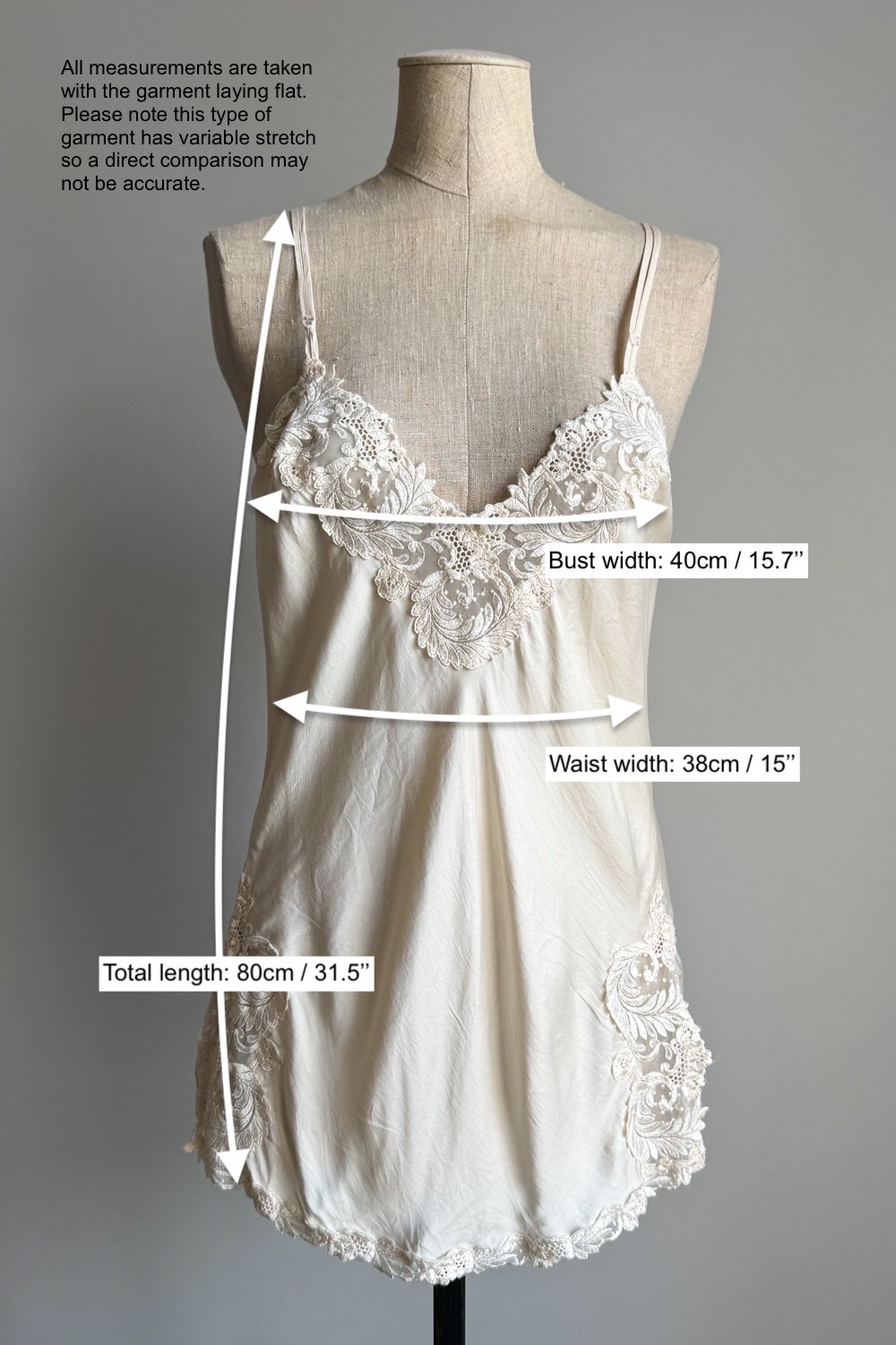 EMERIEU-La-Perla-1990s-vintage-ivory-silk-mini-slip-dress-venice-lace-trim-measurements