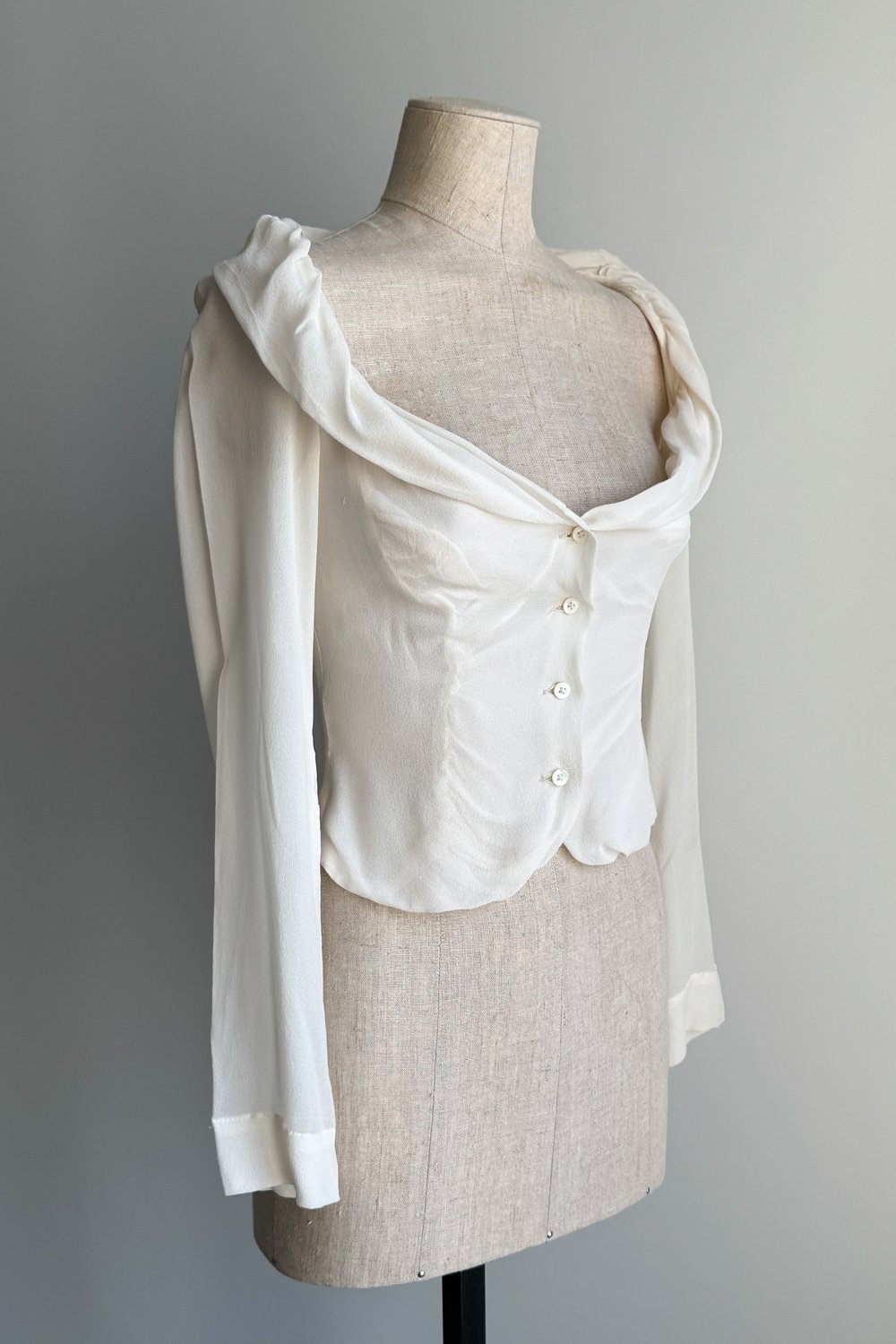 EMERIEU-Vivienne-Westwood-Anglomania-2000s-vintage-ivory-silk-chiffon-draped-blouse-2