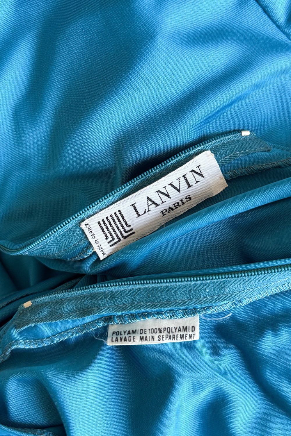 EMERIEU-Lanvin-1970s-vintage-blue-azure-jersey-cape-gown-label
