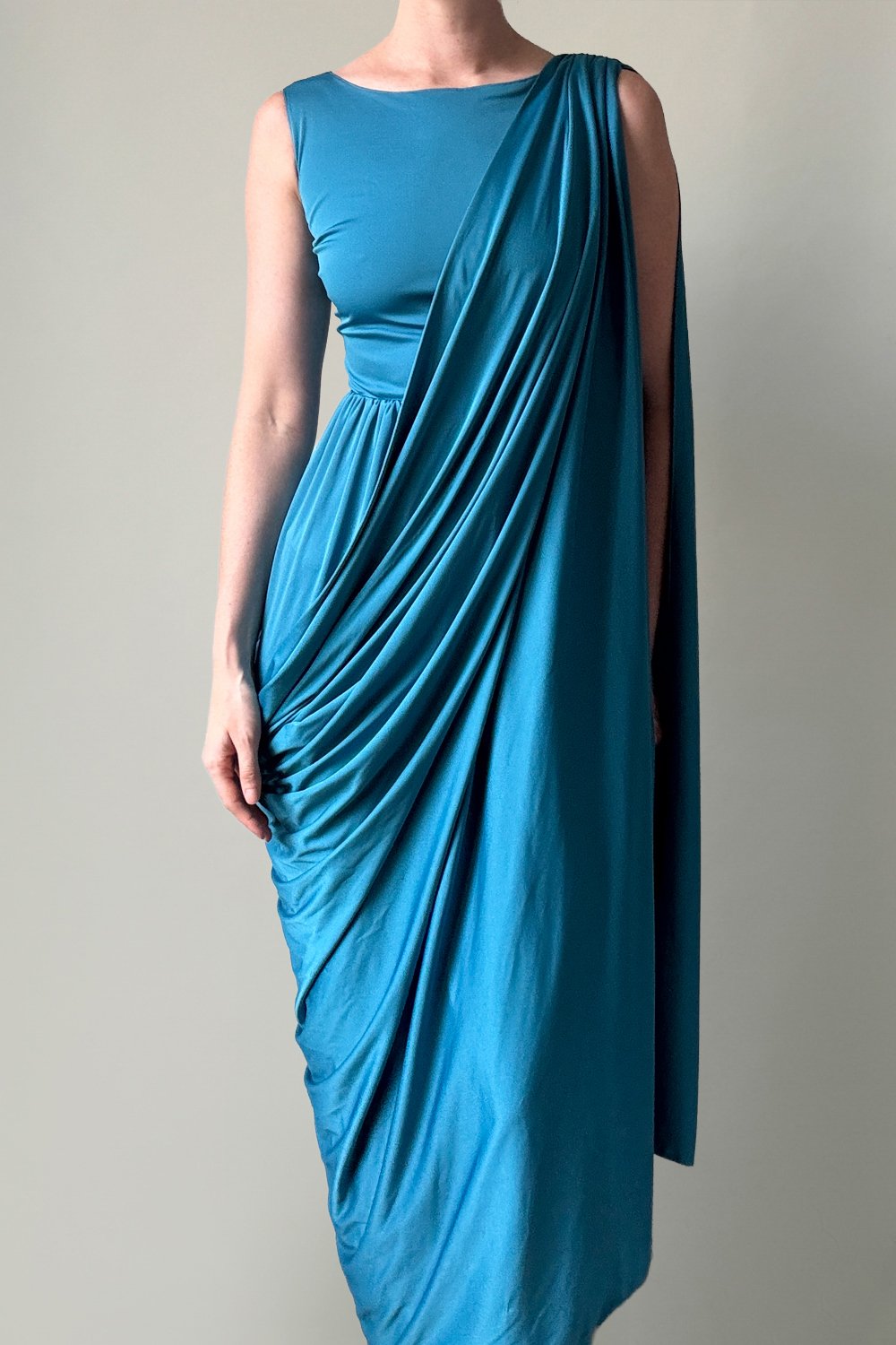 EMERIEU-Lanvin-1970s-vintage-blue-azure-jersey-cape-gown-model-1