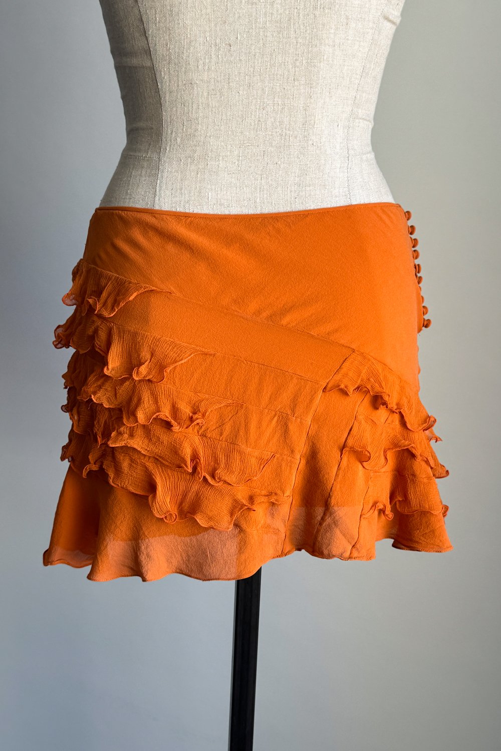 EMERIEU-Christian-Dior-by-John-Galliano-2000s-burnt-orange-silk-ruffle-mini-skirt-4