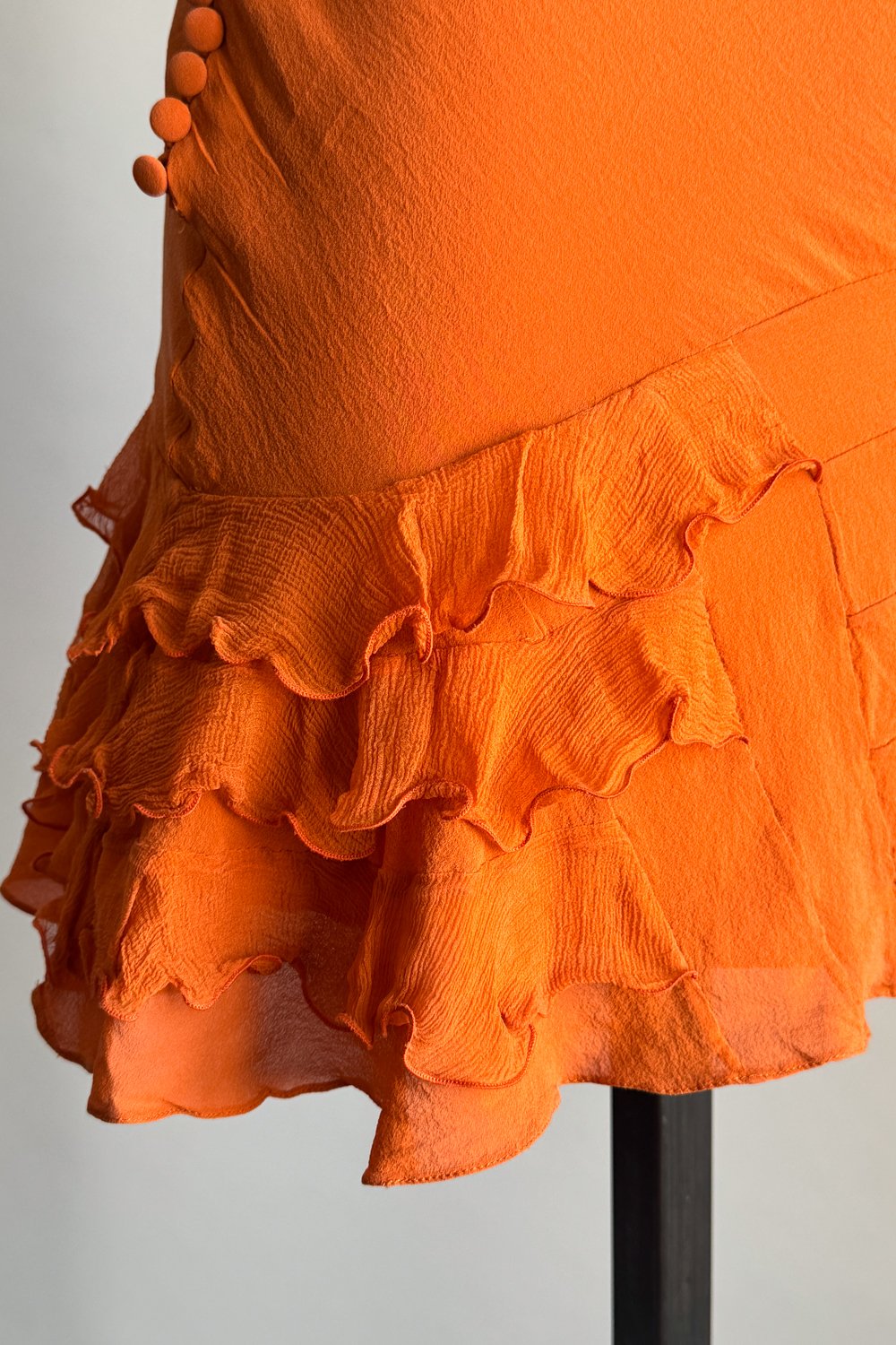 EMERIEU-Christian-Dior-by-John-Galliano-2000s-burnt-orange-silk-ruffle-mini-skirt-5