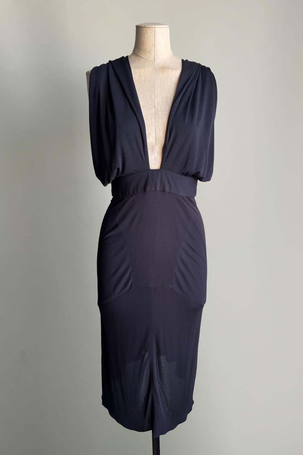 EMERIEU-Alaia-FW-1984-vintage-hooded-dark-blue-midi-dress-1