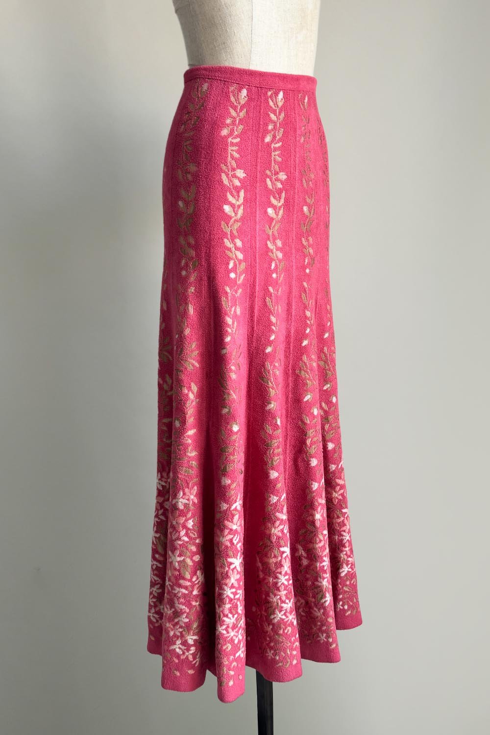EMERIEU-Alaïa-FW-2000-vintage-pink-floral-jacquard-knit-maxi-skirt-2