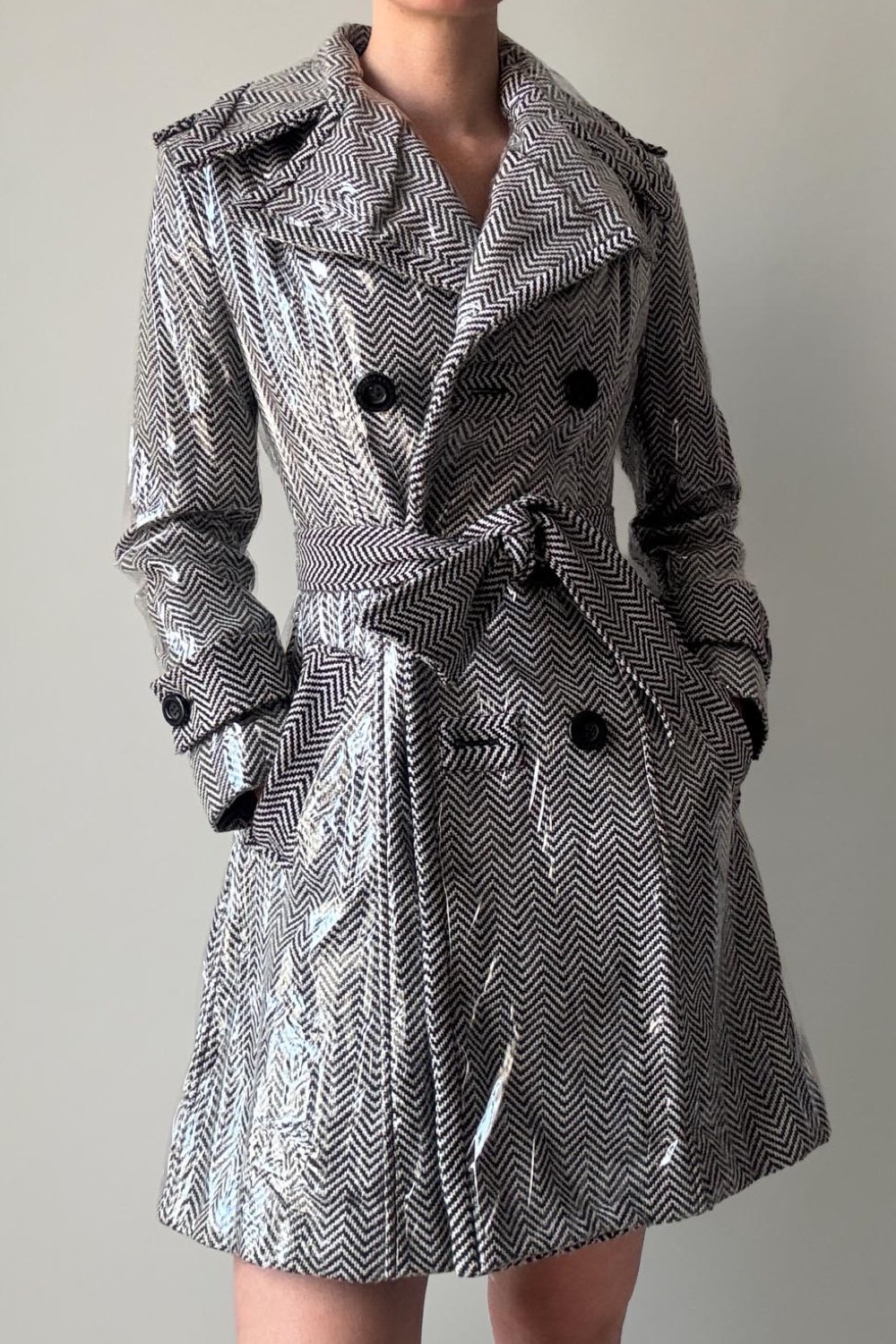 EMERIEU-Dolce-&-Gabbana-FW-1995-vintage-grey-herringbone-wool-trench-coat-with-plastic-overlay-model