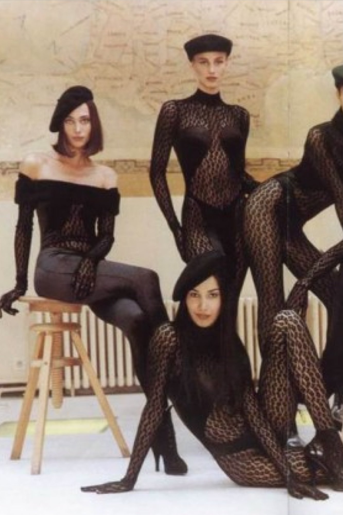 EMERIEU-Alaia-FW-1991-vintage-black-lace-leopard-off-shoulder-bodysuit-reference-5